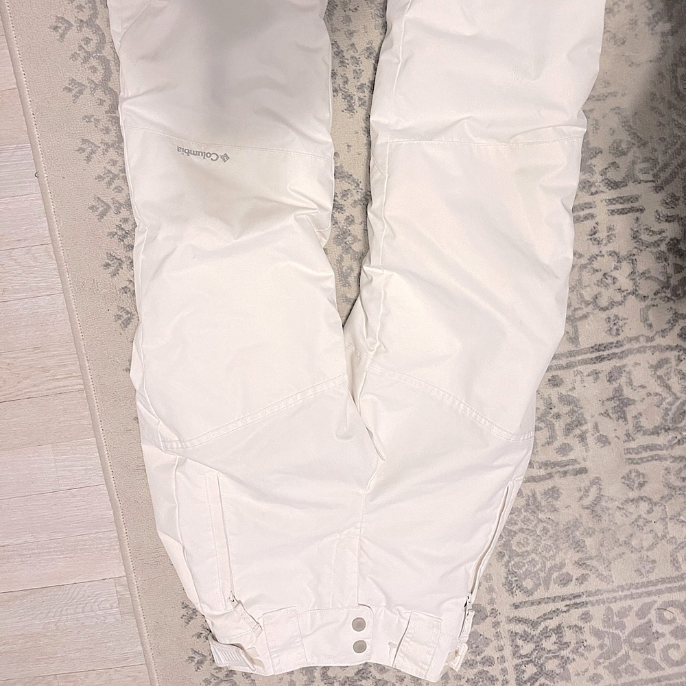 Columbia Girls size 10 Ski Pant Snow Pants fits women’s size XS